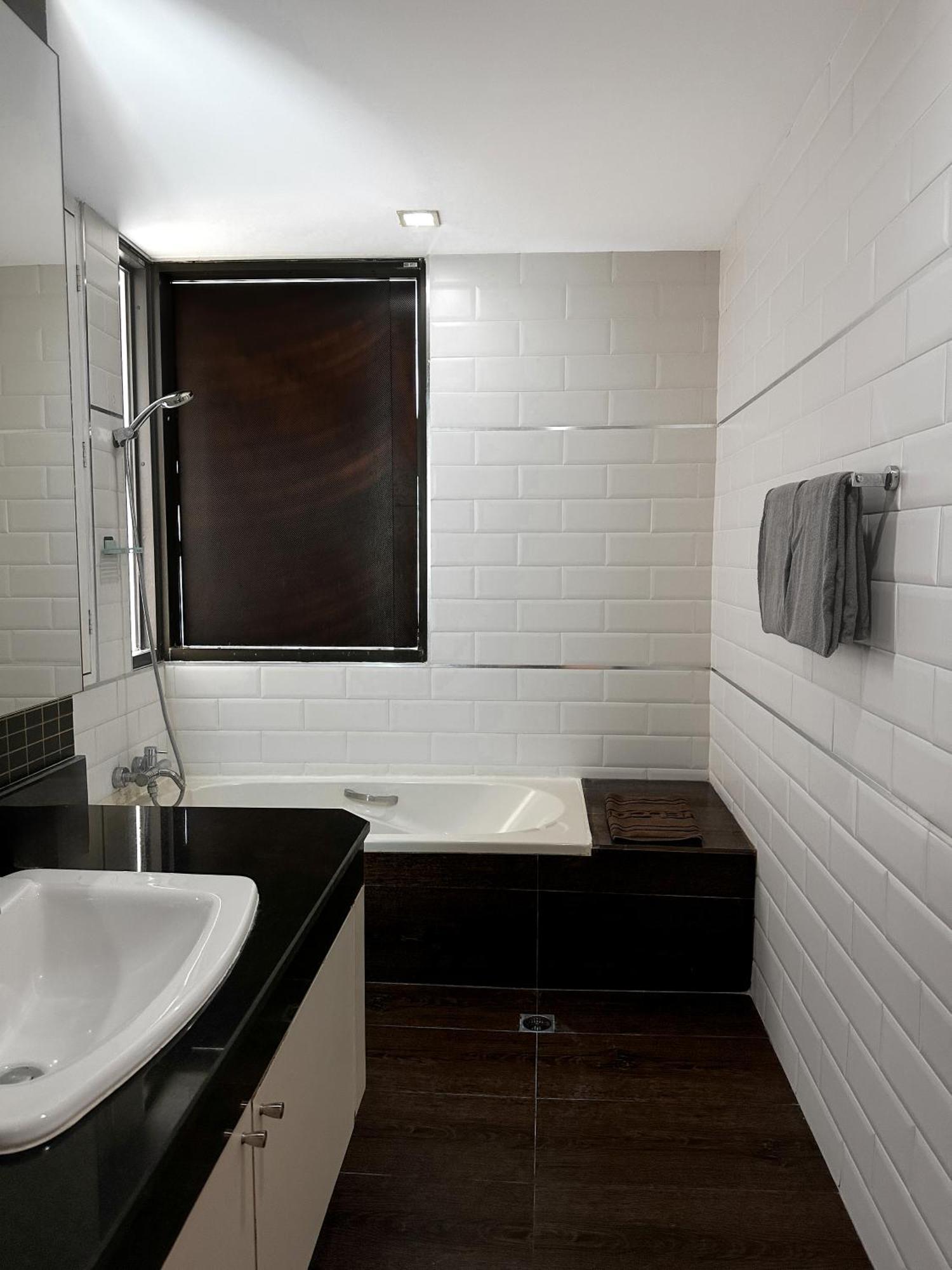 Ferienwohnung Nantiruj Tower - นันทิรุจ ทาวเวอร์ เซอร์วิสอพาร์ทเม้นท์ สุขุมวิท ซอย 8 Bangkok Zimmer foto